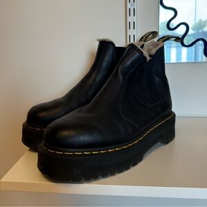 Dr. Martens Platform Chelsea Boots with Shearling Lining – Size 9.5.